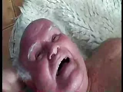 Fuck Me Hard... ឬវីដេអូផ្សេងទៀត (Johnny Sins, Rayveness)