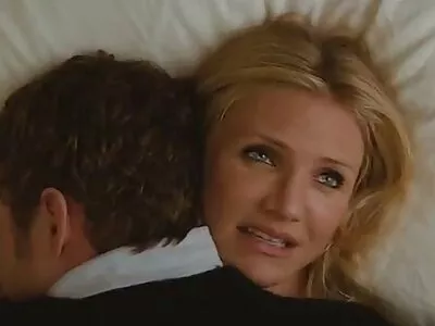 Juicy Ass White Girls Swallows A Big Load video (Anikka Albrite)