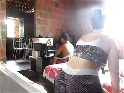 វីដេអូ ZZ Maid Service (Danny D, Gabriella Paltrova)